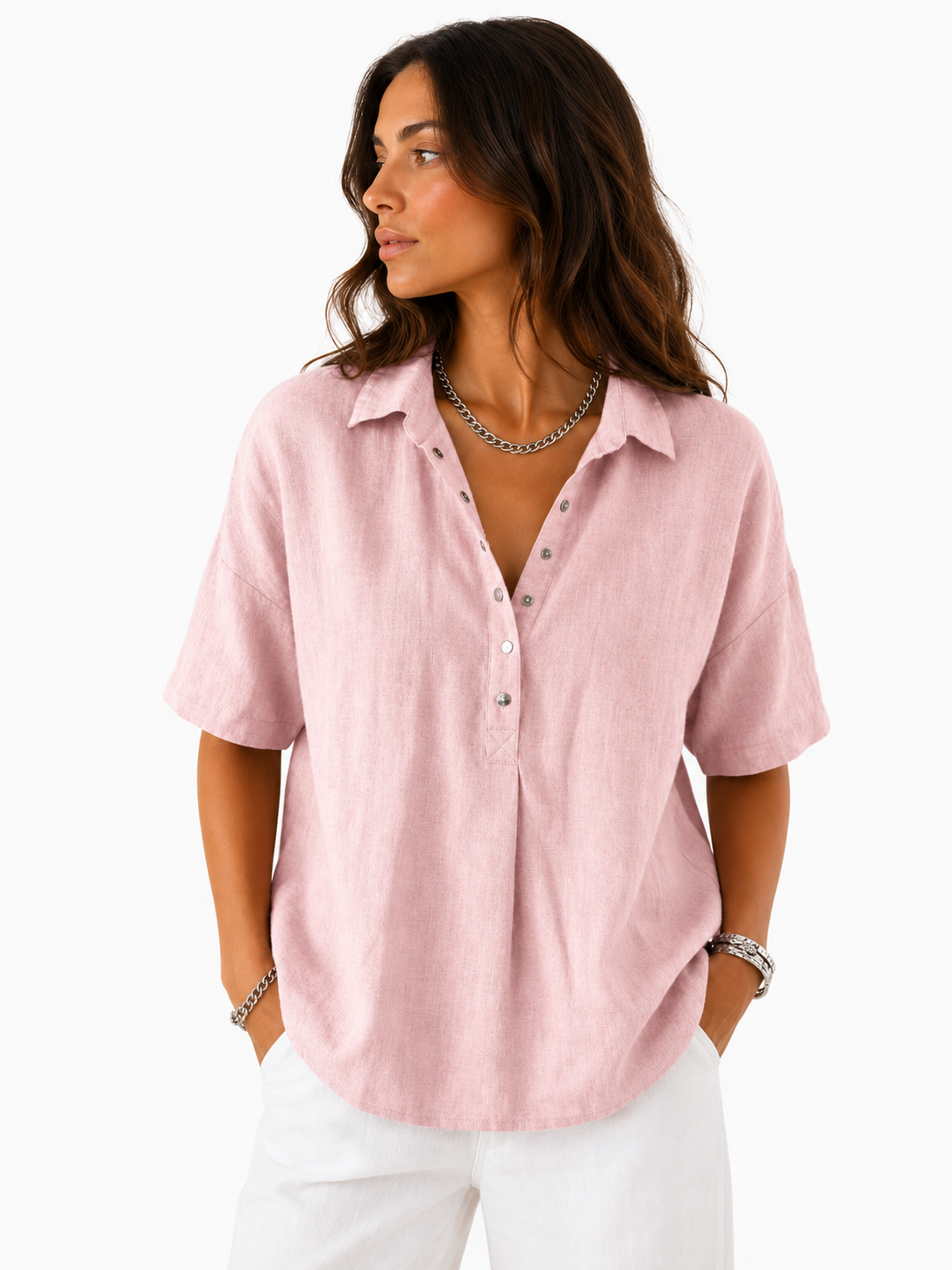 Blusa con cuello y detalle de botones