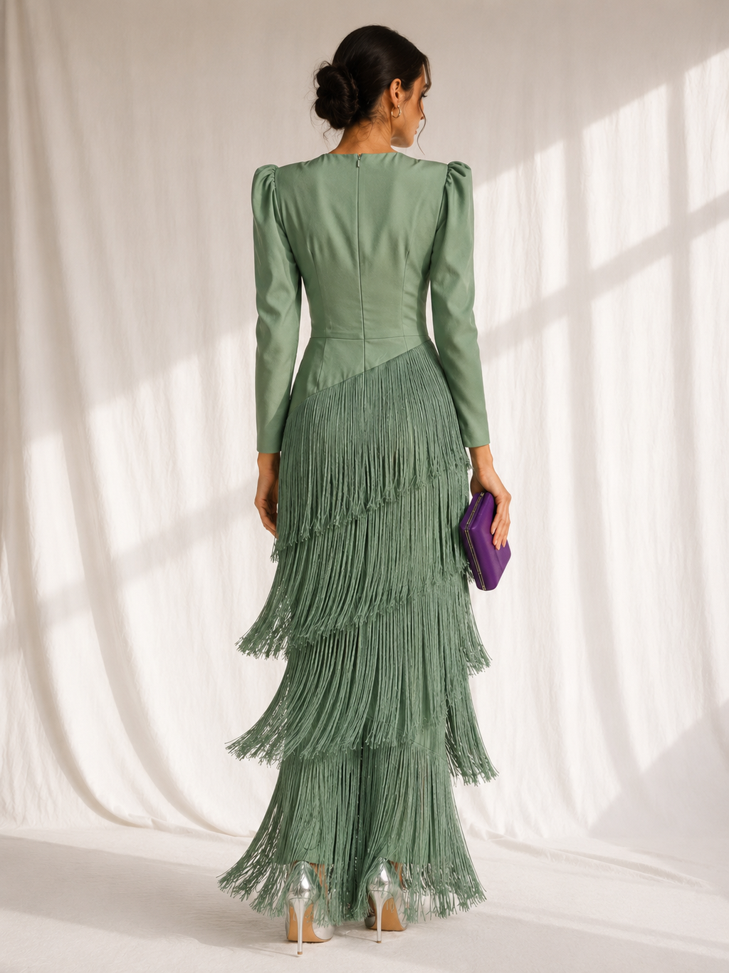 Chiara | Vestido elegante con mangas de flecos