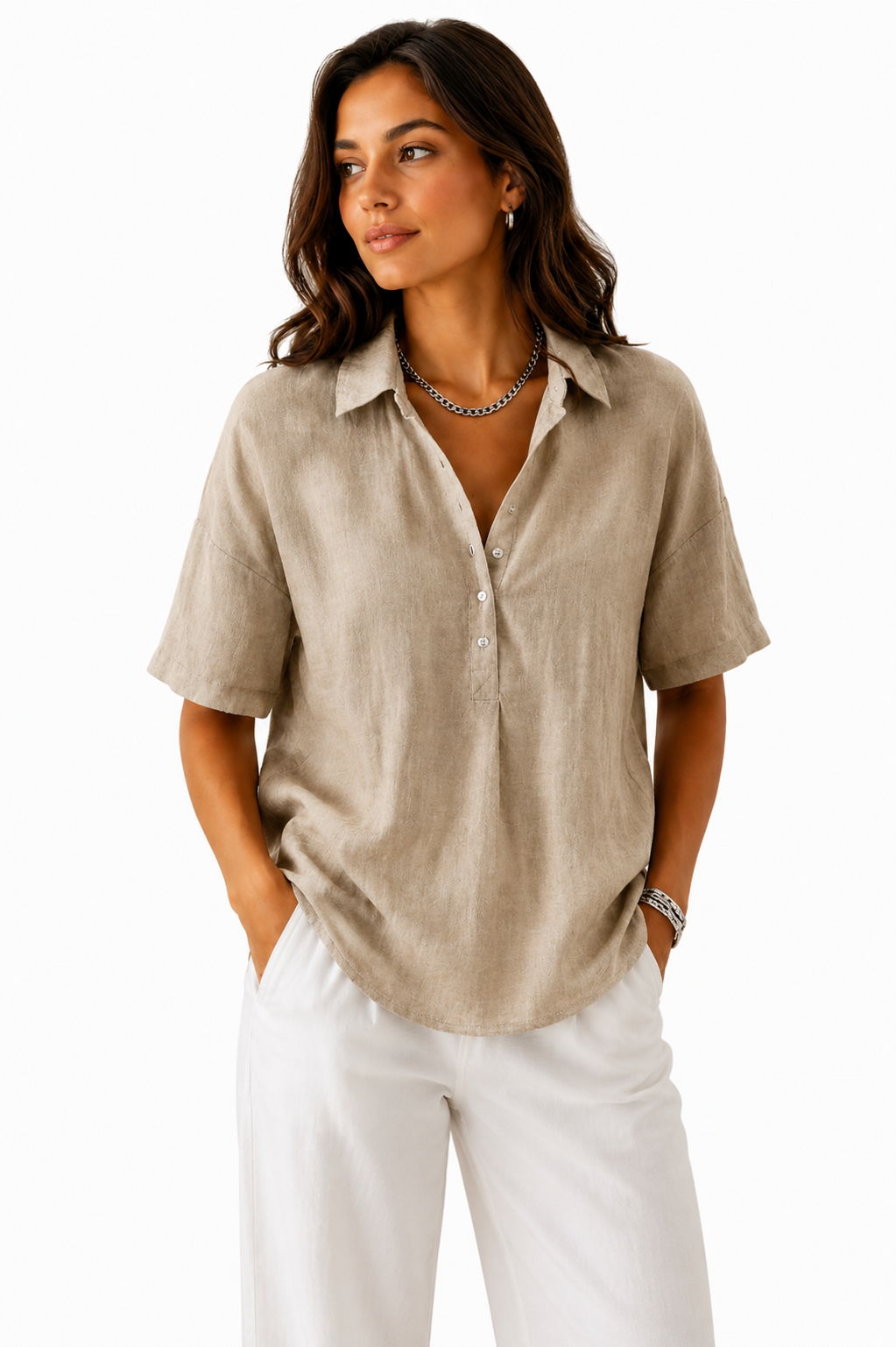 Blusa con cuello y detalle de botones