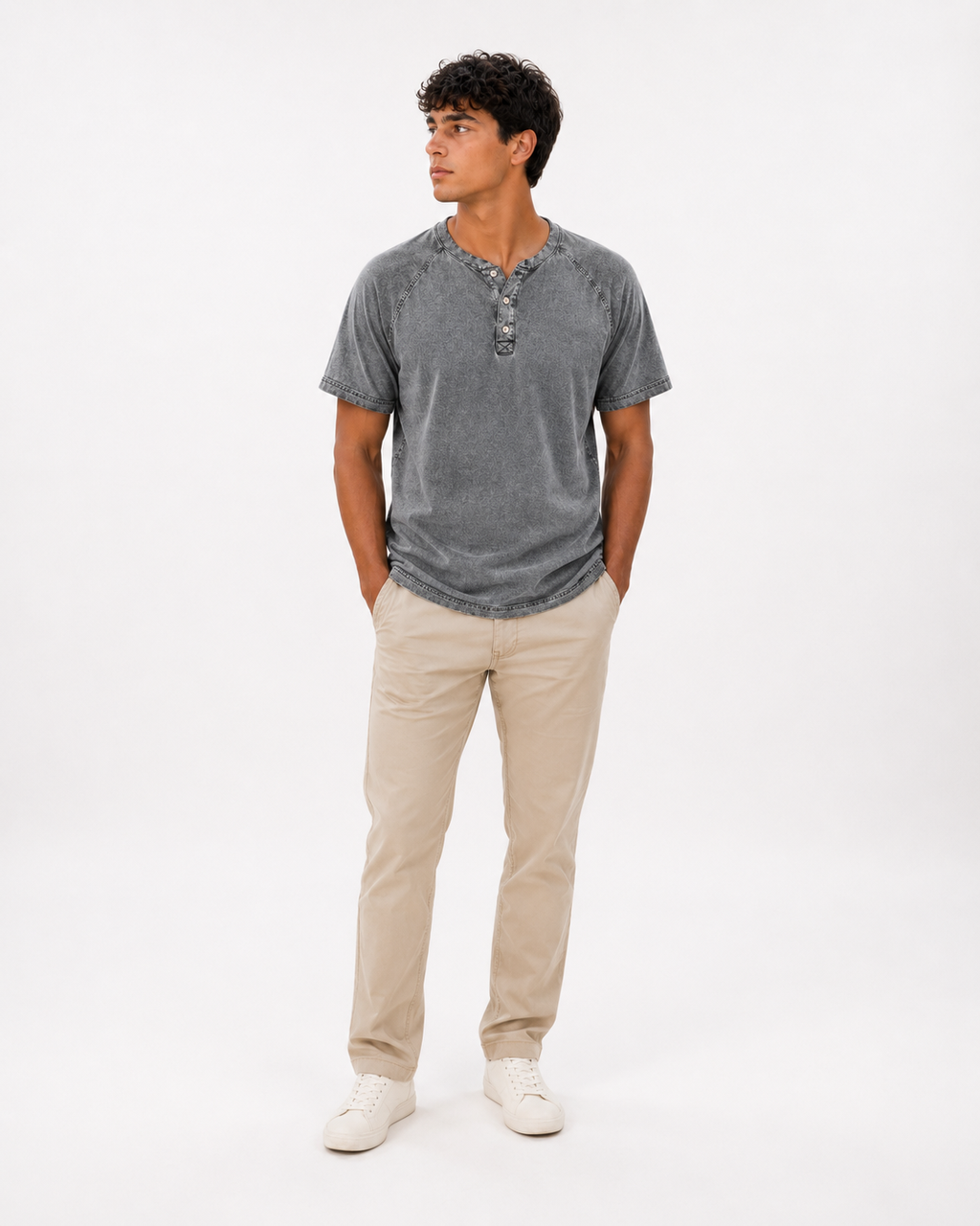 Camiseta Henley de estilo marinero